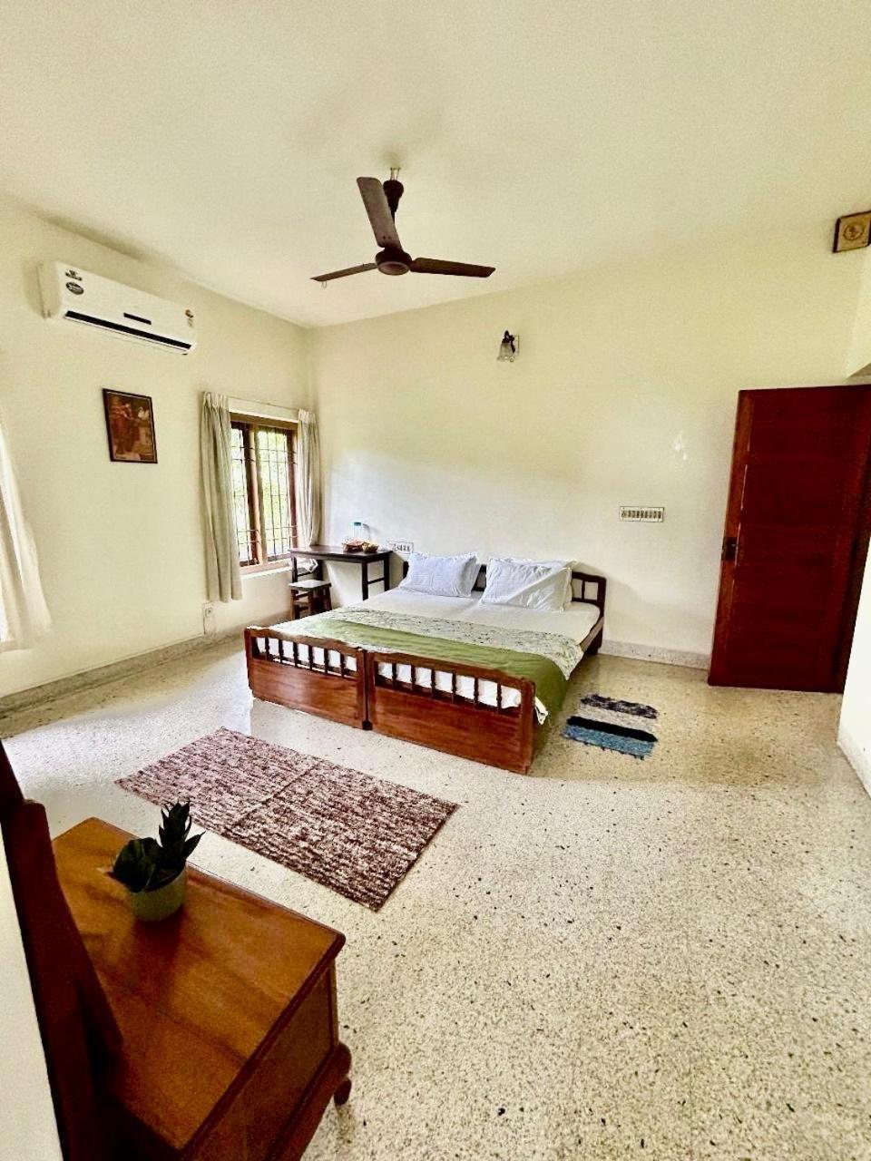 Mango Tree Villa Коччи Экстерьер фото